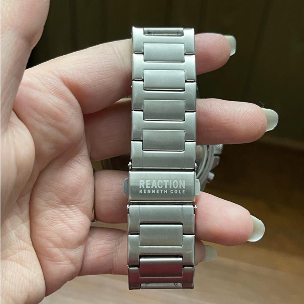 Kenneth Cole Reaction Men’s Watch - Picture 3 of 4